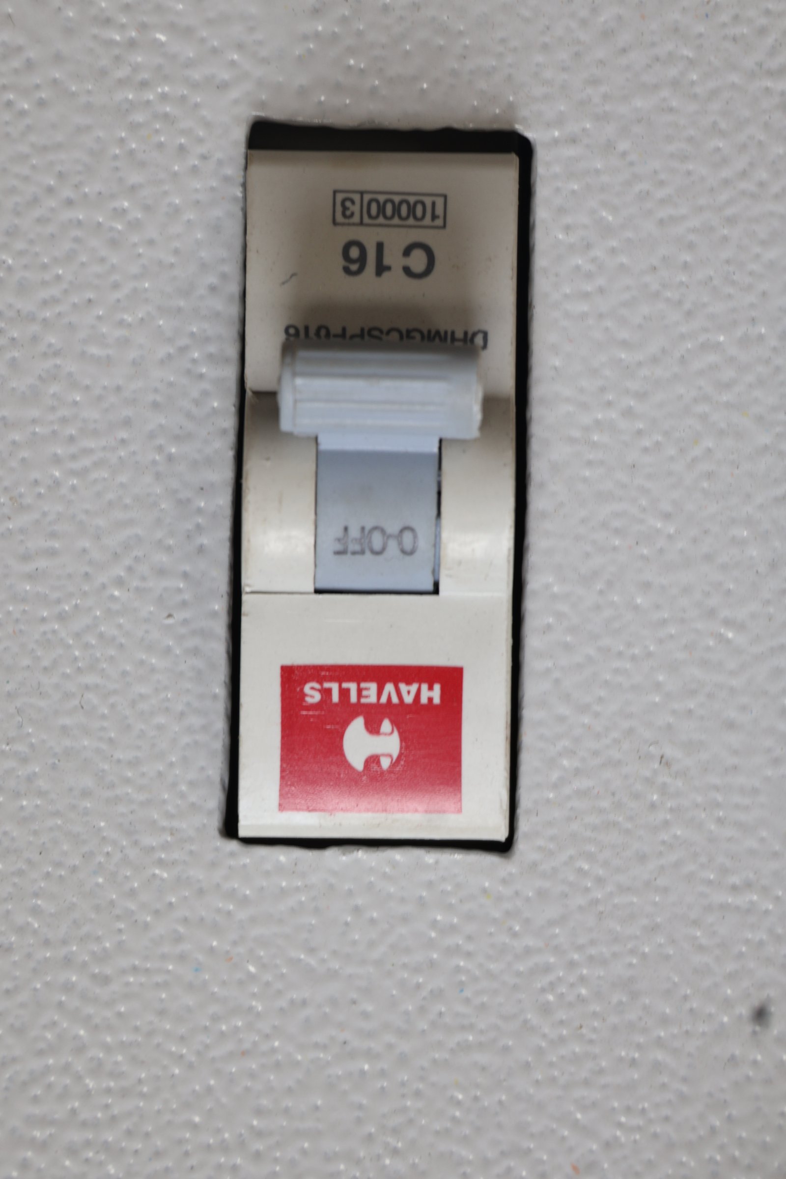 Heat control box with MCB. - View 2